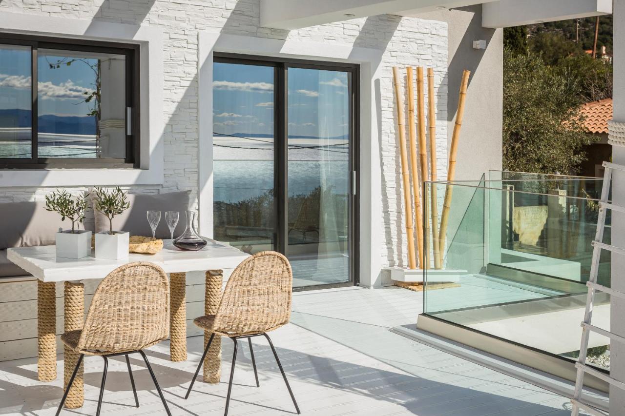 Suites Minetos Vlachata Exteriör bild